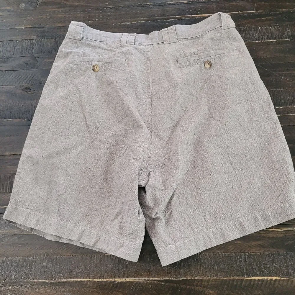 Vintage St. John’s Bay Casual Shorts Men’s Size 34 Chino Shorts